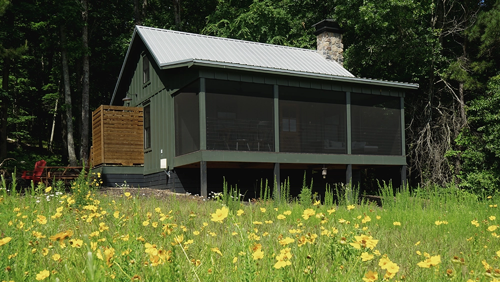 kingston-downs-cabin